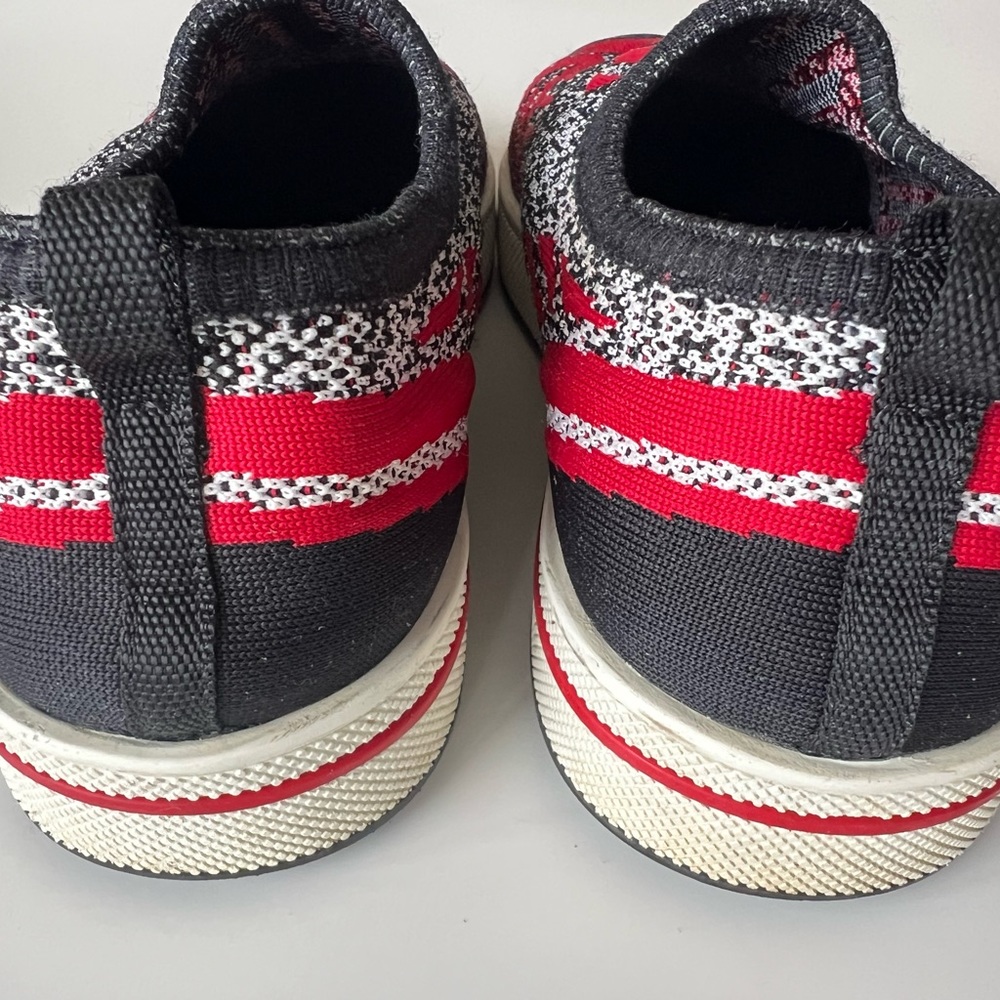 Prada Women's Red and Black Knit Slip-On Sneakers - Picture 4 of 8